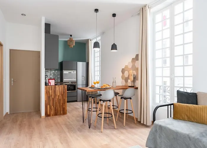 Les Petits Pavillons Appartements Standing 1 Chambre 4 Pers Clim Vieux-Port