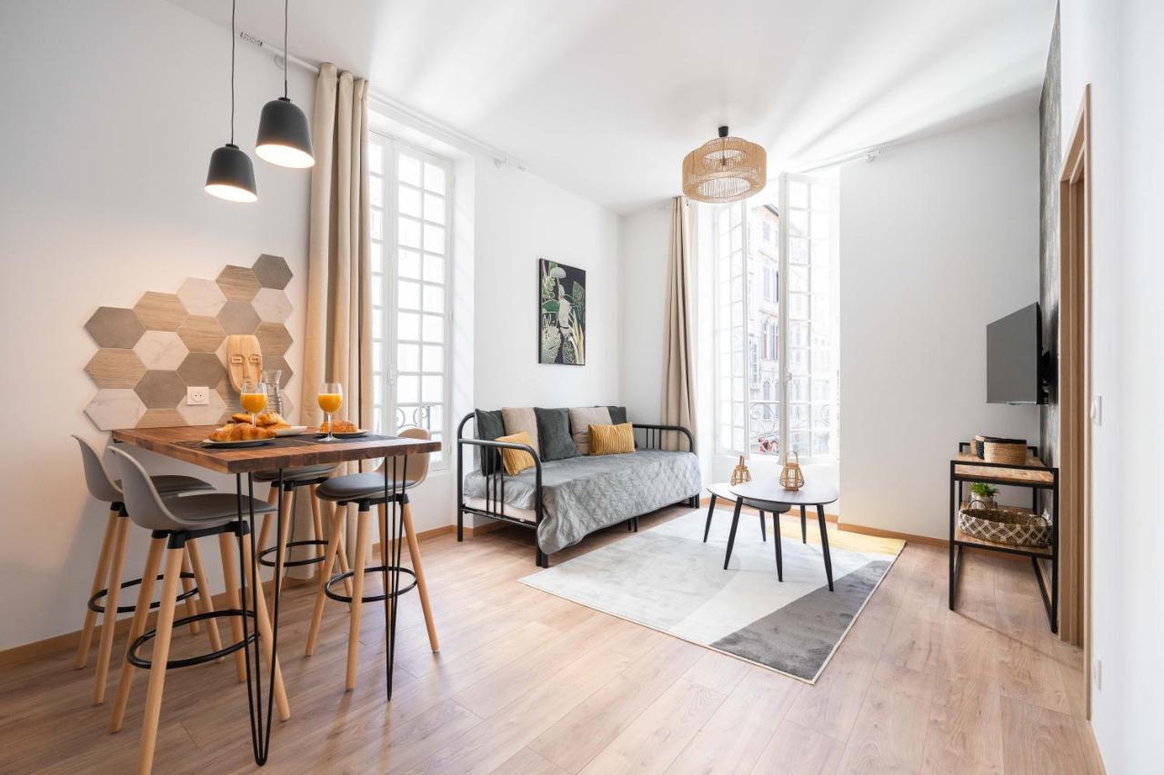 Les Petits Pavillons Standing 1 4 Pers Clim Vieux-port Apartment Marseille