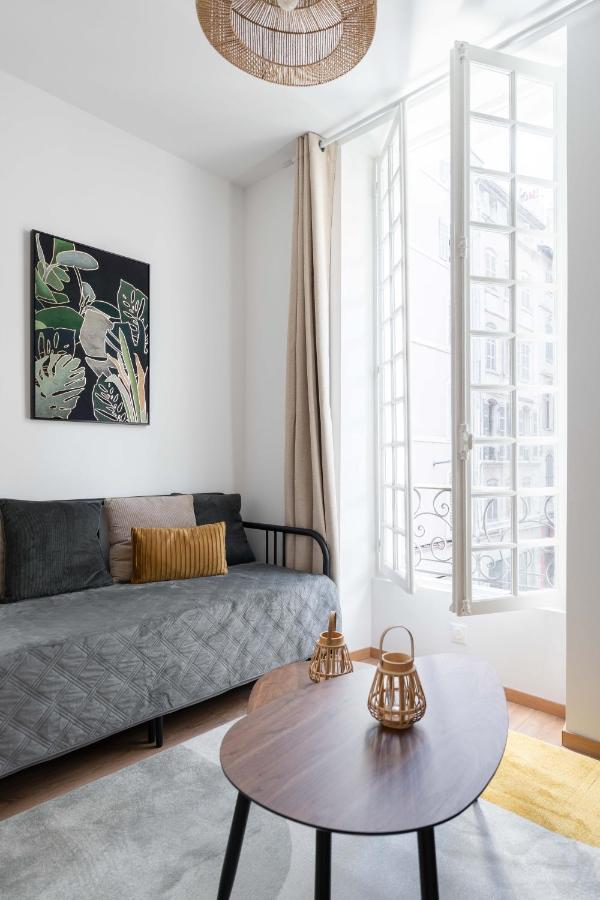Appartement Les Petits Pavillons Standing 1 4 Pers Clim Vieux-port