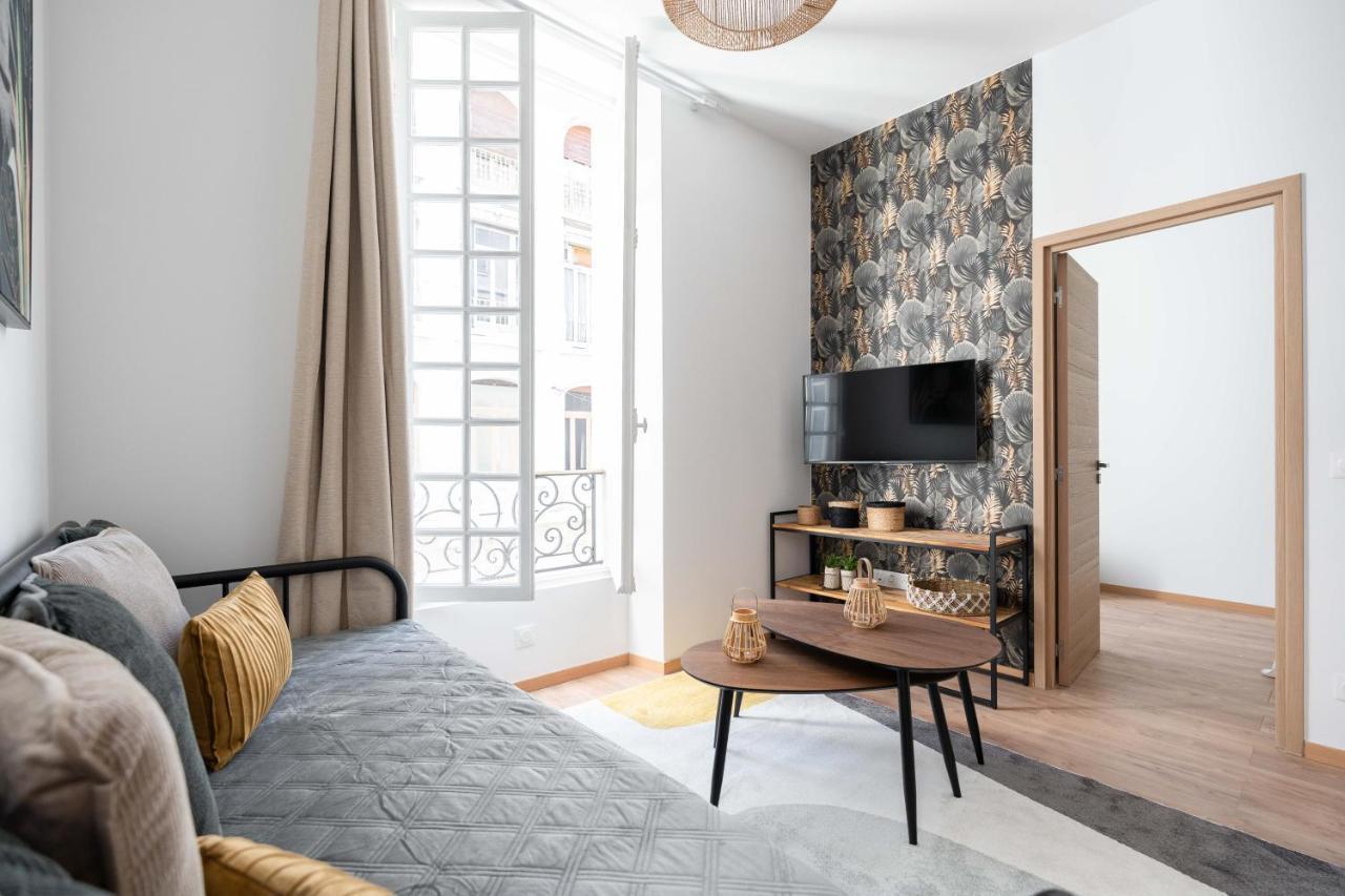 Les Petits Pavillons Standing 1 4 Pers Clim Vieux-port Marsiglia